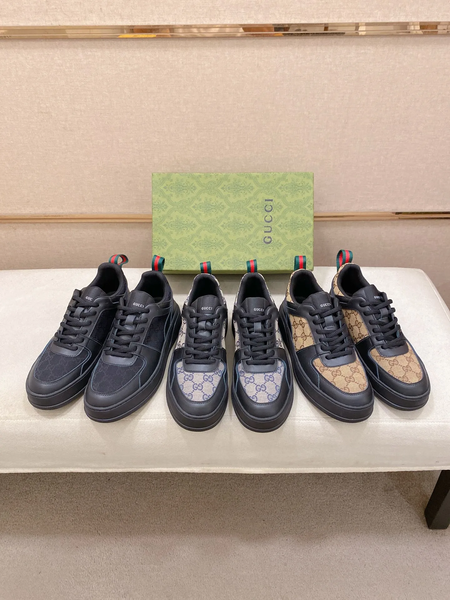 Men's clothing and shoes💰:420💰 (GUCCI) The latest model from the official website🎁🎁Casual and fashionable men's shoes👟, hot style💥The version is simple and elegant, exclusive for trendy men. The unique latest brand elements from the official website👑Original Gucci decoration, fashionable and generous, the fabric is original cowhide ✅Mesh breathable lining, the official website specifies wear-resistant casual outsole, the classic model is taken in kind at the counter🎬38-44 (can be customized for 45 non-refundable)